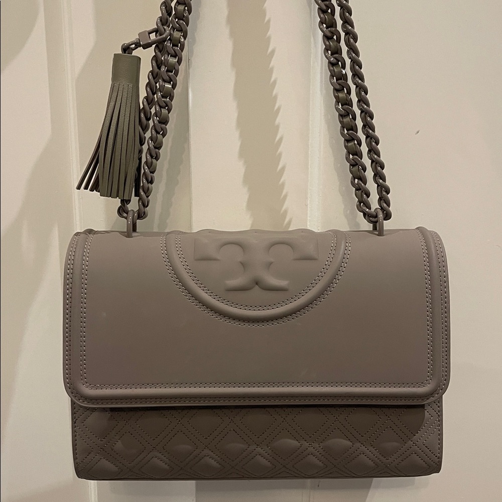 Tory Burch Quilted Logo Flap Crossbody in Taupe Gray